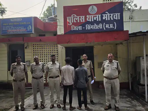 सिंगरौली में रामलीला से लौट रही लड़की से गैंगरेप:दो आरोपी गिरफ्तार, पुलिस ने एक नाबालिग को भी हिरासत में लिया